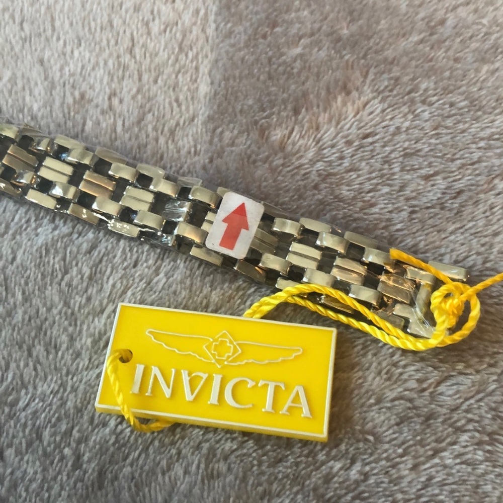 Invicta Elements Men’s Silver tone bracelet